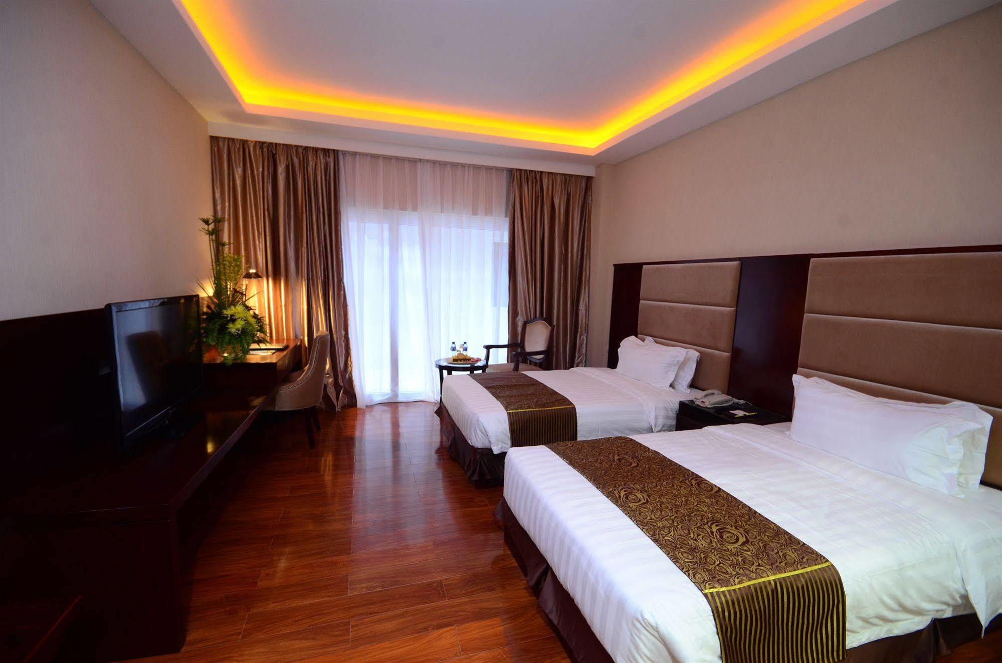 Sunlight Hotel Пуэрто-Принцеса Экстерьер фото